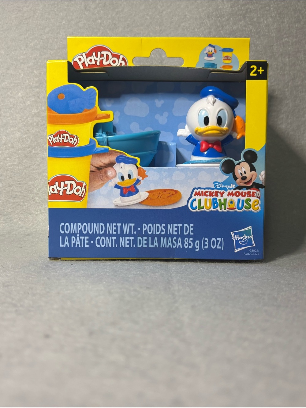 Play-Doh Disney Mickey Mouse Clubhouse Donald Duck Blue Playset by Hasbro